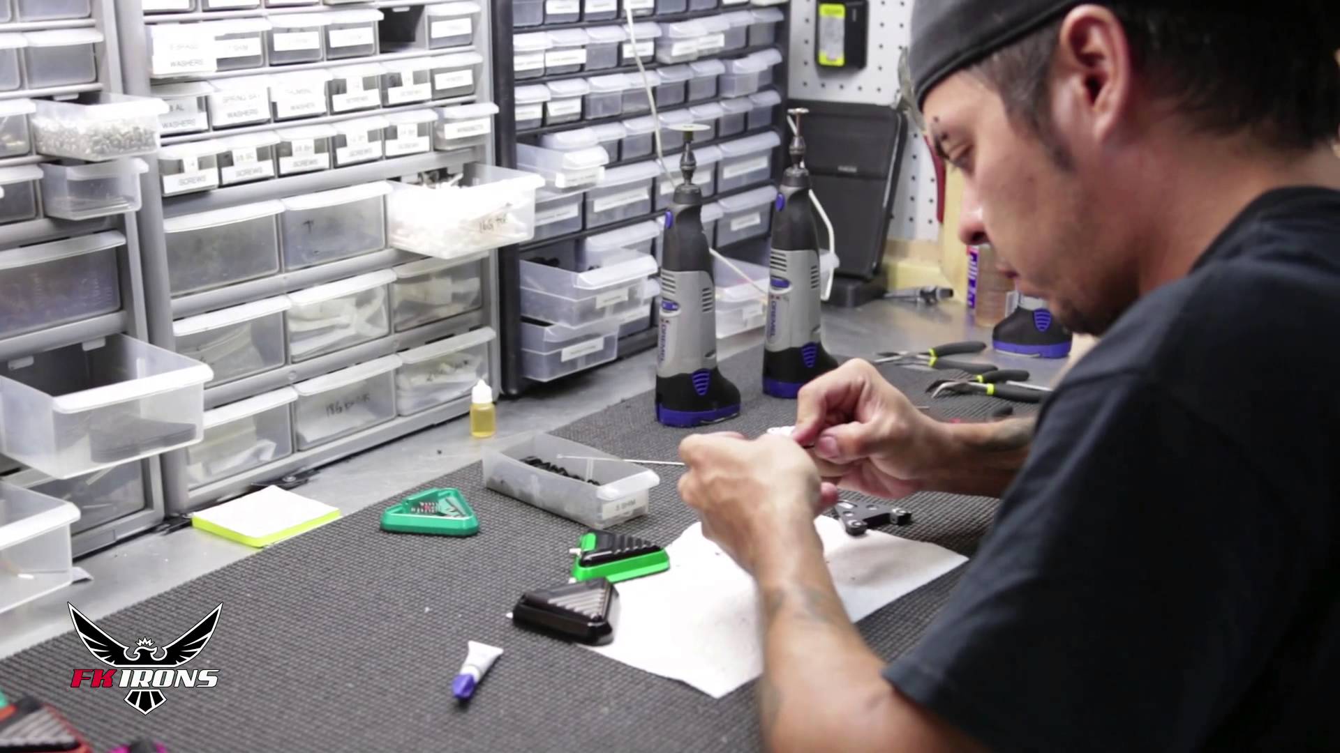 Fk iron キルスイッチ Killswitch Wireless Footswitch – FK Irons - Precision Tattoo