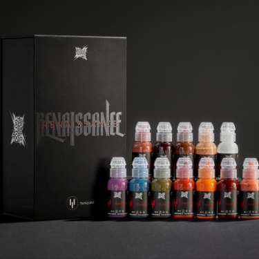 <p class="title_collection">WORLD FAMOUS</p><p><strong>RENAISSANCE </strong>INK SET</p>